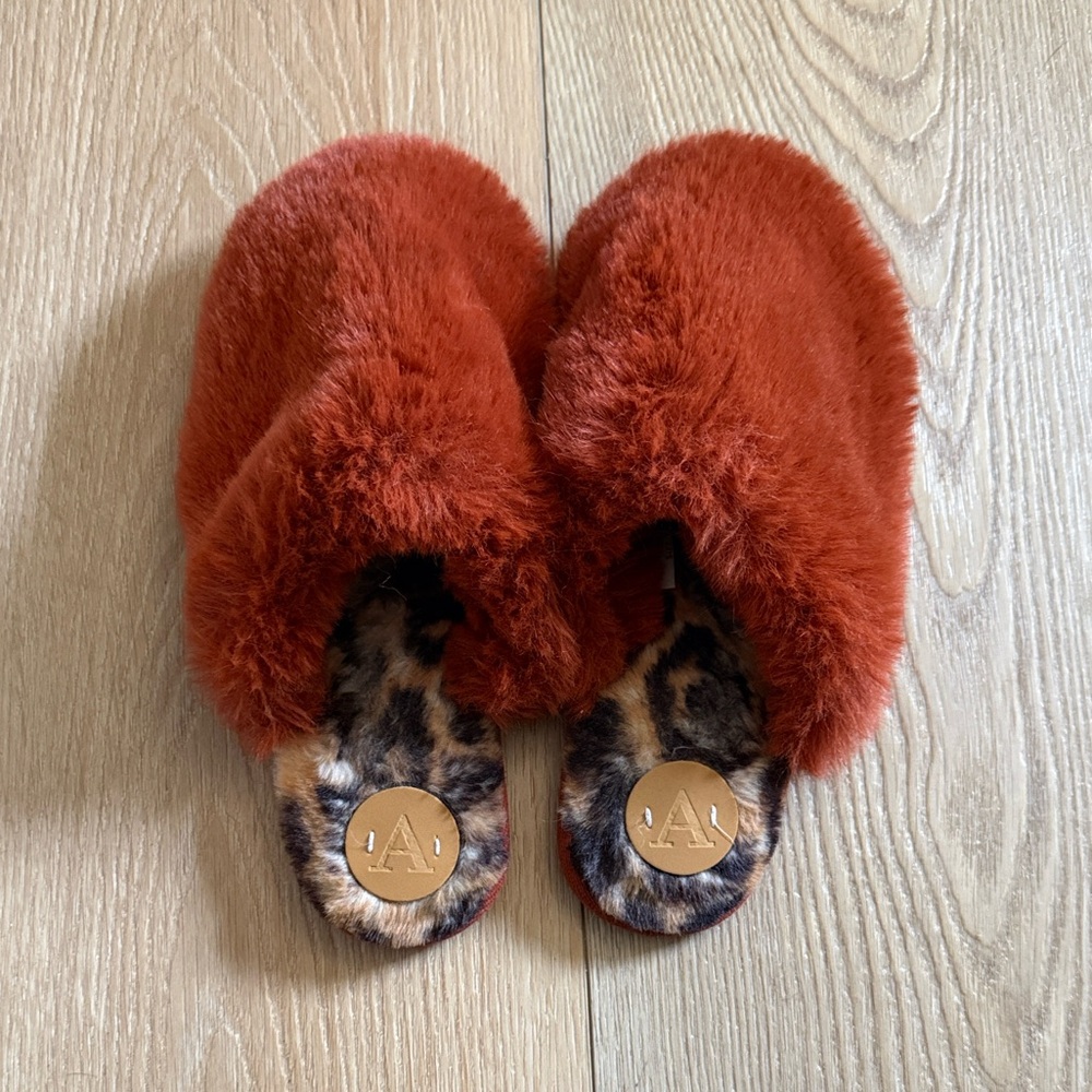 Anthropologie Fuzzy Slippers with Leopard Print Insole